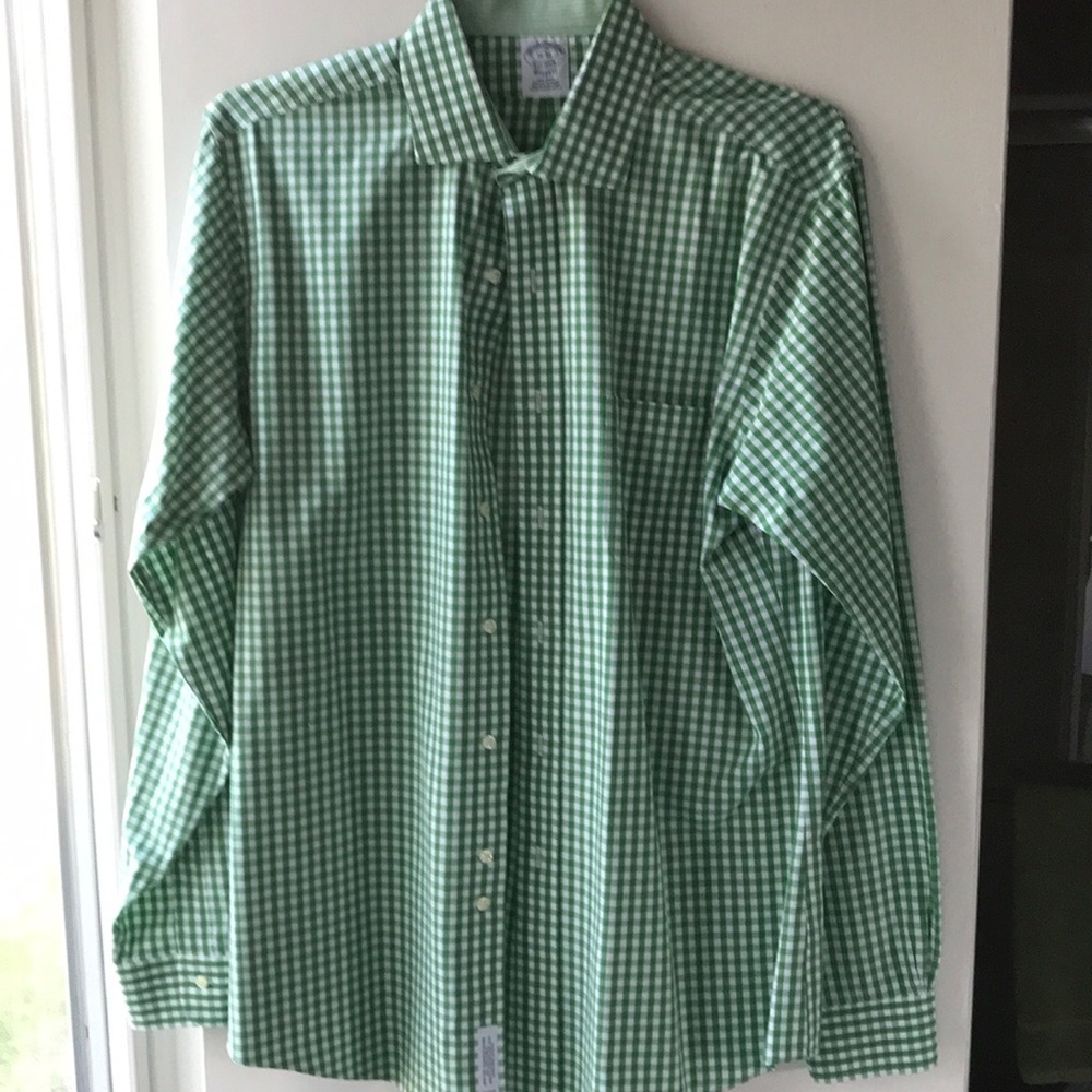 Men’s dress shirt